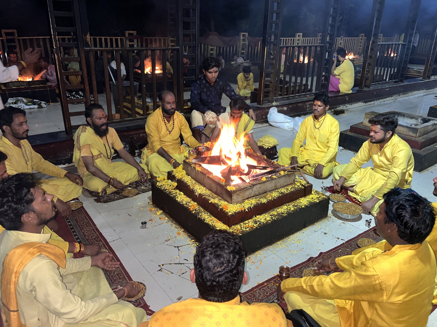 चंडी यज्ञ के लिए वैदिक हवन